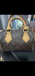 (Category: ) located in . Submitted by menmybags (Listing ID 1467449319, Image 1). Description: .