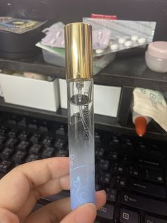 （分類：）位於 。 由 tinggg_y 提交（商品編號 1467543536，圖片 1）。簡介： 。