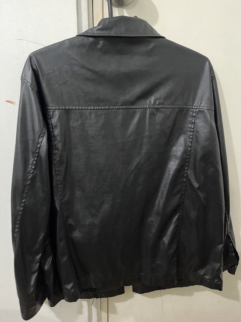 Lovito Black Leather Jacket (Category: Coats, Jackets and Outerwear) located in Quezon City. Submitted by wdz_dnwm (Listing ID 1467562236, Image 2). Description: like new, no issues shipping from mandaluyong .