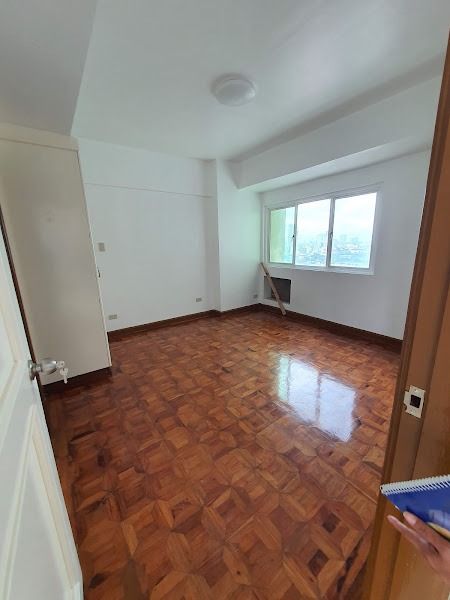 LPL Condominium at Greenhills for Lease (Category: Apartments & Condos) located in San Juan City. Submitted by CCPProperties (Listing ID 1467439613, Image 3). Description: This is a 242sqm residential condominium unit featuring two floors, three bedrooms, three toilets and baths, a maid's room, a balcony and one parking slot. Please note that one of the bedrooms is conveniently located on the ground floor. The building also allows small dogs..