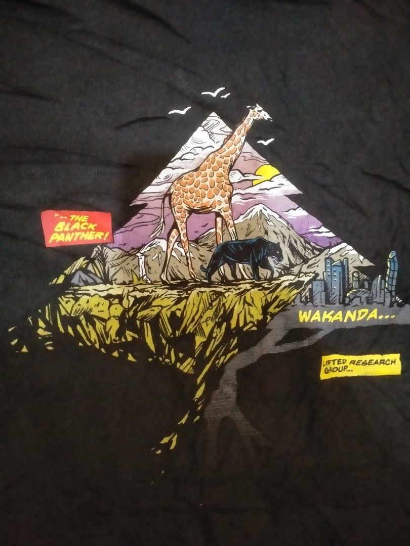 Lrg X Marvel (Category: Tshirts & Polo Shirts ) located in Daraga. Submitted by arkhoholic (Listing ID 1467432972, Image 3). Description: in very good condition medium 19.5x27.