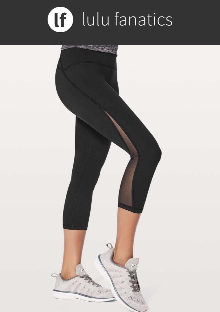 Lululemon Train Times Crop *21" dot 6 (Category: Activewear) located in Iba. Submitted by xooperfindslb (Listing ID 1467393035, Image 1). Description: Lululemon Train Times Crop *21” Dot 6 Color: black Good condition No issue Lu6p67.