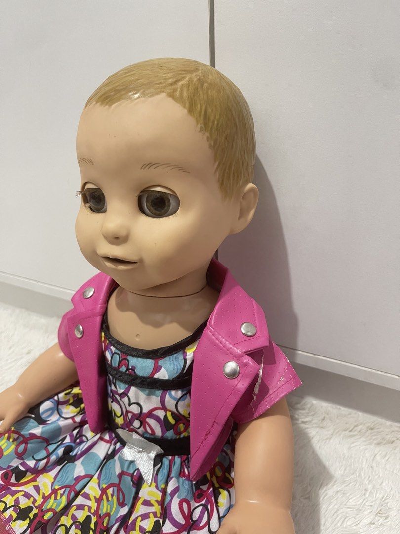 Luvabella Amazing Baby doll (Category: Interactive Toys) located in Manila. Submitted by jassie06 (Listing ID 1467510859, Image 3). Description: Working. Super amazing, moving face, mouth, eyes, head and arms. Feet and tummy can be tickled, more amazing than baby alive dolls. Pamigay price na for its kind. Worth more than the price! What you see is what you get..
