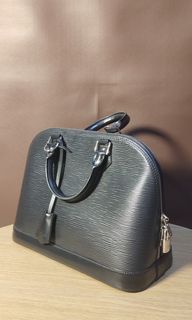 (Kategori: ) berada di . Dikirim oleh wandi.backup.account (ID iklan 1467365410, Gambar 1). Deskripsi: .