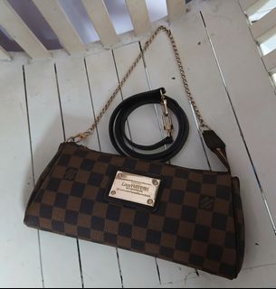 (Kategori: ) berada di . Dikirim oleh secondthriftbranded (ID iklan 1467465368, Gambar 1). Deskripsi: .