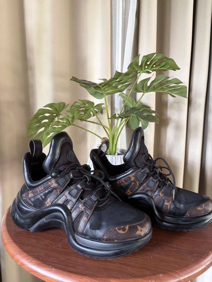 LV Sneakers (Category: Sneakers & Footwear) located in Baler. Submitted by waikikisurfer (Listing ID 1467426102, Image 3). Description: LV Chunky Sneakers Good Condition, minimal sign of wear (not noticeable) See detailed photos, actual condition posted Japan Sourced Offer your price for sure buyer💰.