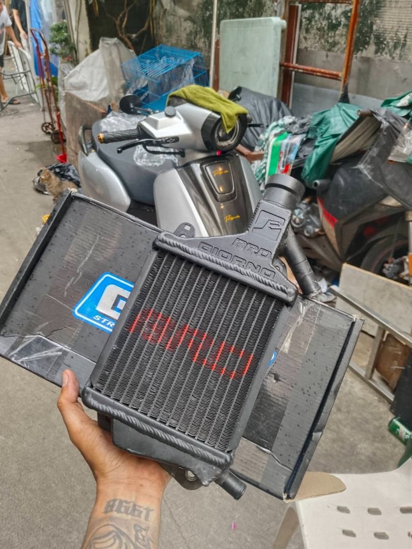 M Tanutong Swing Arm & BRD Radiator (Category: Other Motorcycles Parts and Accessories) located in Manila. Submitted by wtfpatriciooo (Listing ID 1467485932, Image 2). Description: MTanutong Swingarm Brd radiator ASPCK 24k NEGO madali kausap Lacation pasay.