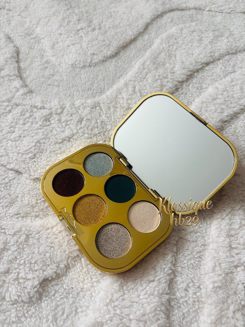 Mac eyeshadow palette (Category: Makeup) located in Lipa City. Submitted by klassique_handbags (Listing ID 1467425469, Image 3). Description: ✅Available✅ ❤️Mac❤️ Eyeshadow palette😍 💯original sf not included courier Lbc📦 1900php Disclaimer: All trademarks, logos, and brand names mentioned or used in our products/services are the property of their respective owners. Any references to copyrighted material are for identification purposes only. We 