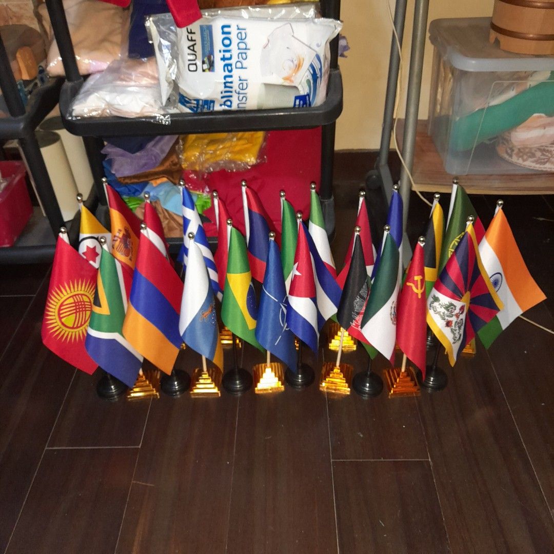 Made to Order Flaglets [PLEASE READ DESCRIPTION BEFORE YOU ORDER] (Category: Other Home Decor) located in Antipolo. Submitted by davidpuga27 (Listing ID 1467480457, Image 3). Description: Flaglet Size: - 21*14 cm OPEN TO CUSTOMIZE No Rush Orders Location: Antipolo.