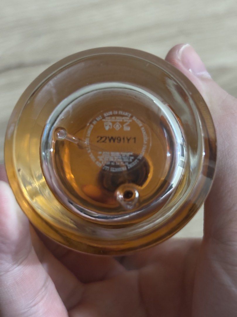Maison Margiela Replica Autumn Vibes (Category: Fragrance & Deodorants) located in Manila. Submitted by raphael0117 (Listing ID 1467498020, Image 3). Description: Maison Margiela Replica Autumn Vibes 99/100ml remaining (used once) NO BOX (replacement box provided) Bought 2025 from Sniffheads Batch code in pics only entertaining serious buyers. wag mag message kung joy reserver o di magfofollow up.