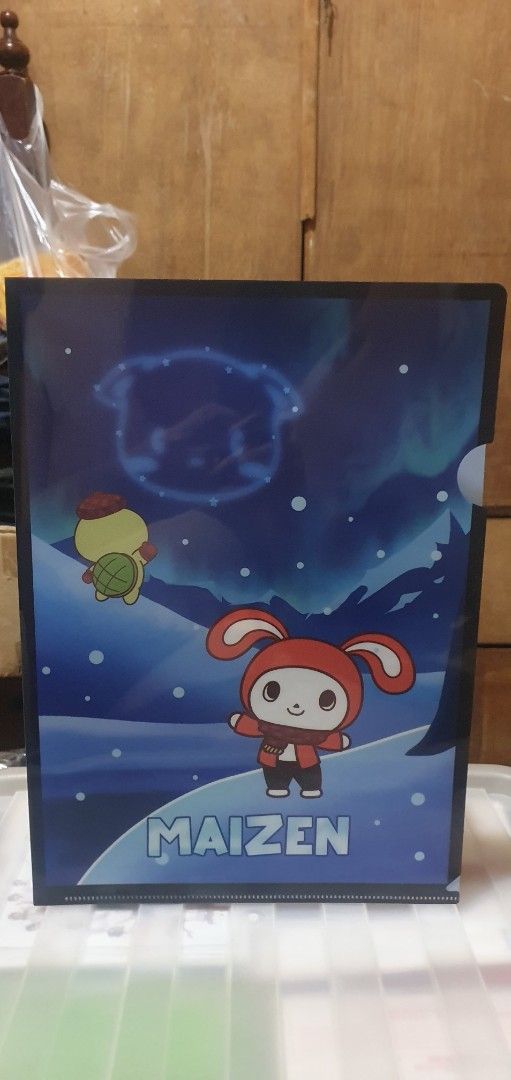 Maizen Sisters Clear file Folder (Category: Stationery & School Supplies) located in Quezon City. Submitted by collectionneursonline88 (Listing ID 1467602698, Image 1). Description: 🔄 Meetups Balintawak Camachile 7/11 Quezon City 🛵 Shipping : - Lalamove ( except Provincial) - Flash Express - GogoExpress - LBC 📥 Payment : cash on meetups Gcash.