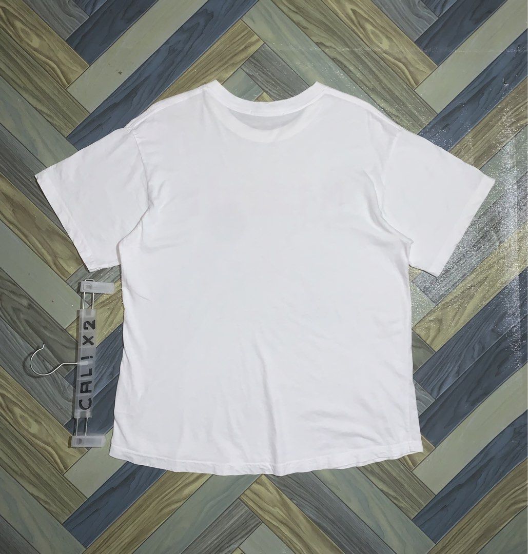 MARDI MERCREDI SHIRT (Category: Tshirts & Polo Shirts ) located in Kapalong. Submitted by ac_thrift (Listing ID 1467551111, Image 2). Description: MARDI MERCREDI SHIRT Size: FREE Dimes: W20.5 x L26.5 Color rate: 10/10 Condition: Excellent MoP: Gcash Location: Mindanao, Davao del Norte, Kapalong, 8113.
