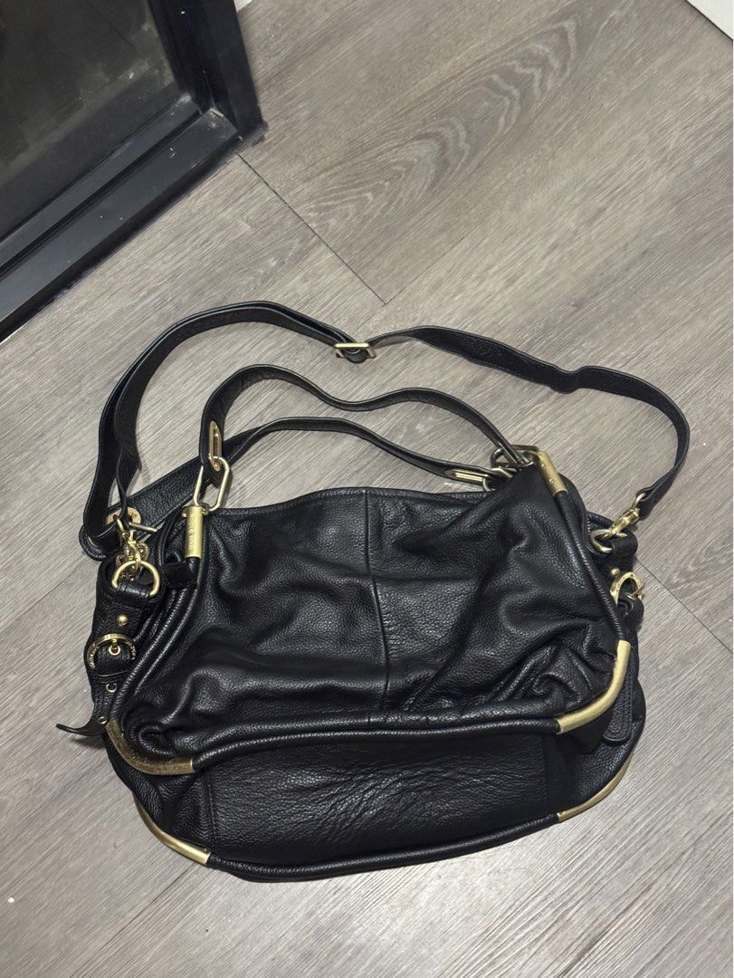 Marja Kurki Shoulder Bag (Category: Shoulder Bags) located in Paranaque City. Submitted by celinegab (Listing ID 1467512037, Image 2). Description: .