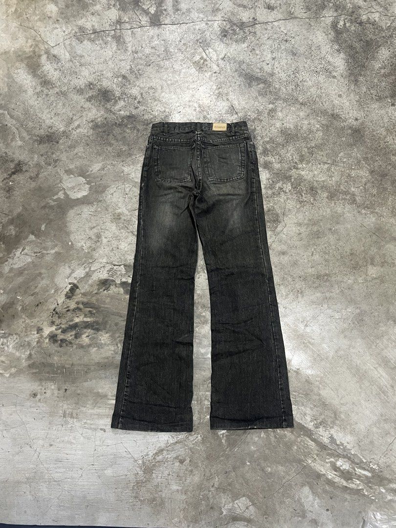 Massimo Dutti M.D.W Black Washed Flare Jeans (Category: Jeans) located in Naga. Submitted by nowhere_archive_shop (Listing ID 1467531151, Image 3). Description: Massimo Dutti M.D.W Black Washed Flare Jeans 27 Waist 40 Length 10 Leg Opening Good Condition DM.