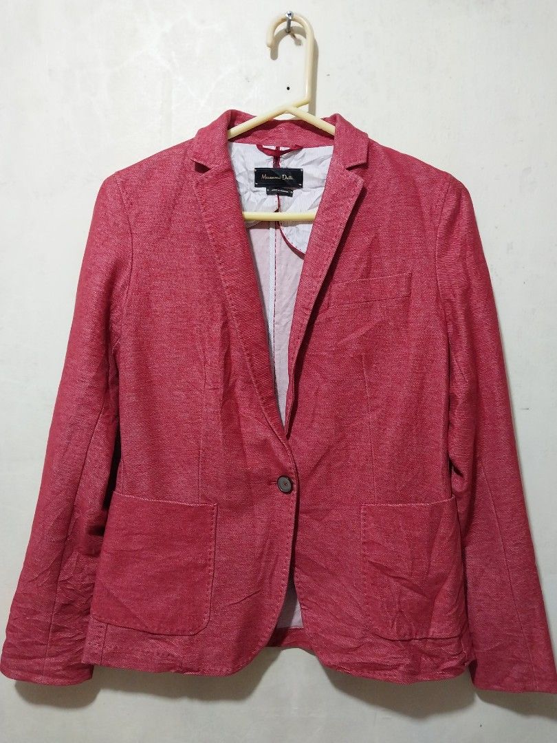 Massimo Dutti Red Blazer Jacket (Category: Coats, Jackets and Outerwear) located in Manila. Submitted by PrinceDani.Clothing (Listing ID 1467552620, Image 2). Description: massimo dutti red blazer Size 38 semi large fit 19in width 23in length excellent condition .
