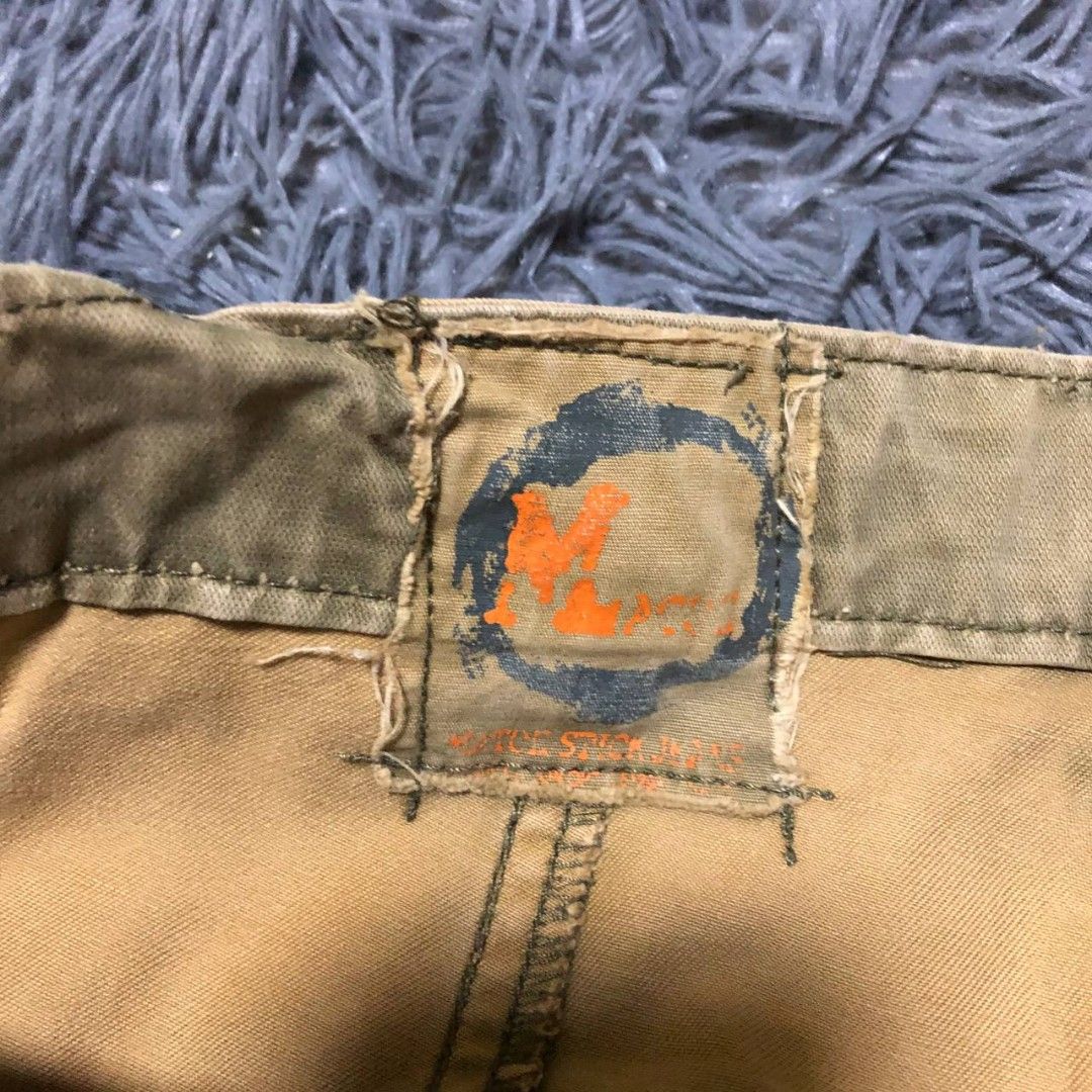 Matchic Cargo Pants (Category: Activewear) located in Camiling. Submitted by thriftscape2024 (Listing ID 1467465381, Image 2). Description: Excellent Condition Color rate: 9/10 Issue: ❌❌❌ W: 34 L: 40 Thigh: 13 Leg Opening: 9.
