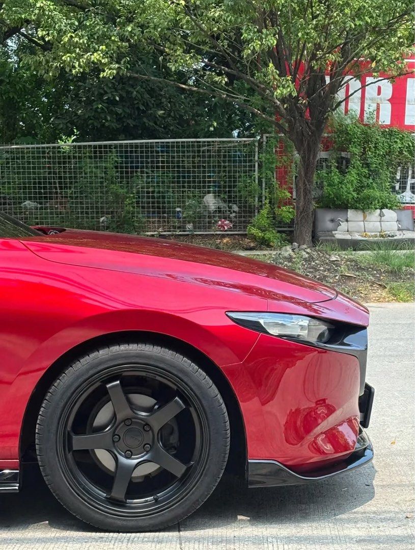 Mazda 3 1.5 Hatchback 6AT Deluxe (A) (Category: Used Cars) located in Manila. Submitted by all_abt_ios.2 (Listing ID 1467499816, Image 3). Description: Seller owner.