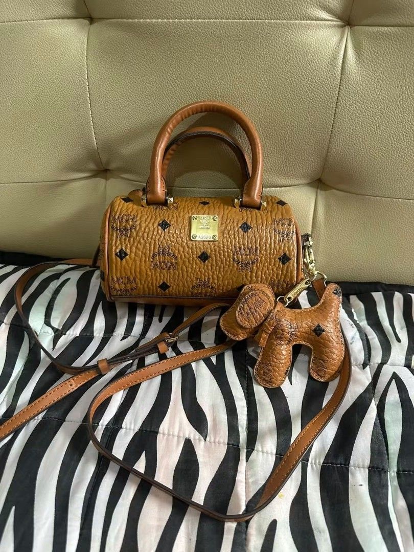 MCM bag (Category: Cross-body Bags) located in Las Pinas. Submitted by wisedragon-84af (Listing ID 1467389527, Image 1). Description: Nano MCM bag.