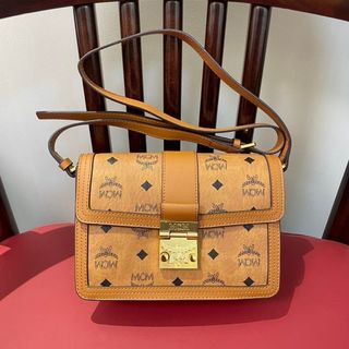 （分類：）位於 。 由 xiaoluxiao-0501 提交（商品編號 1467385530，圖片 1）。簡介： 。