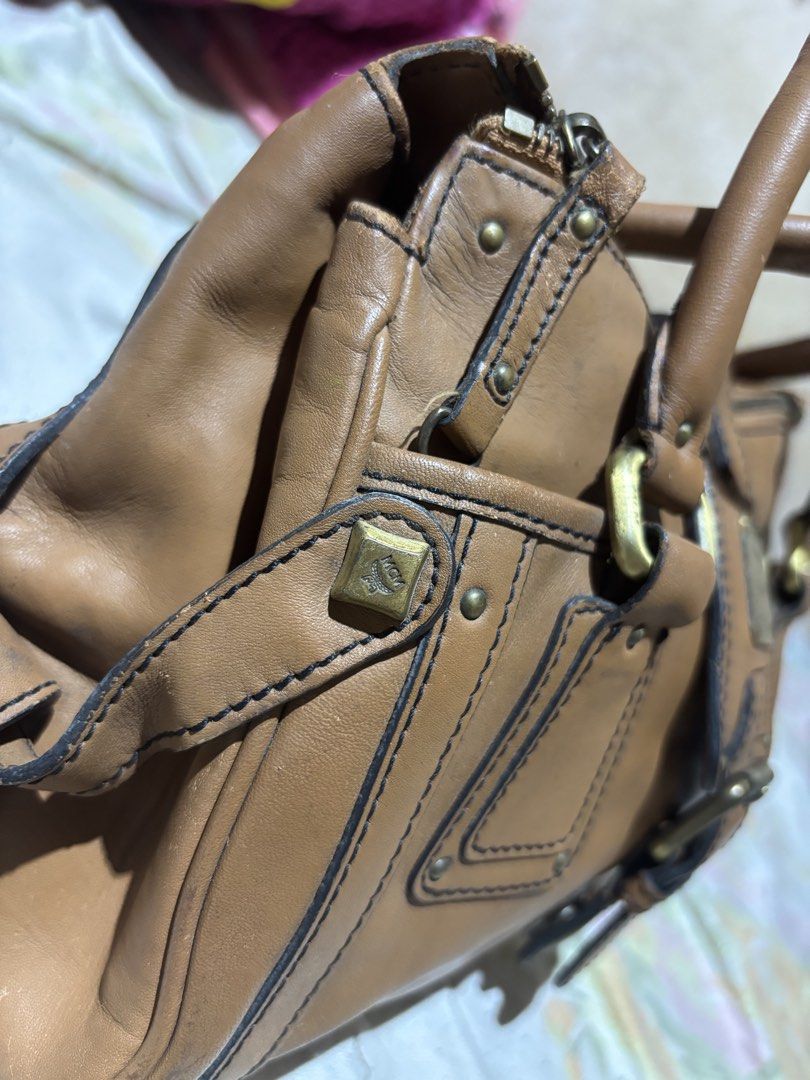 MCM VINTAGE BAG🔥 (Category: Announcements) located in Manila. Submitted by ukaysbagsph (Listing ID 1467424186, Image 3). Description: Goods na goods to .