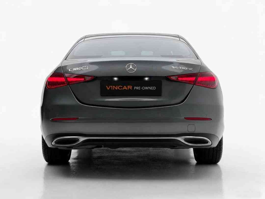 Mercedes-Benz C-Class Saloon Mild Hybrid C180 Avantgarde (A) (Category: Used Cars) located in Singapore. Submitted by vincar_pre-owned (Listing ID 1467490615, Image 3). Description: 1 owner unit. Fully maintained by C&C. Elegant C-Class with sleek styling. Well-equipped with MBUX, memory seats, Blind Spot Assist and more. A stylish executive sedan offering comfort, efficiency and everyday practicality. Contact us today to arrange a viewing at the