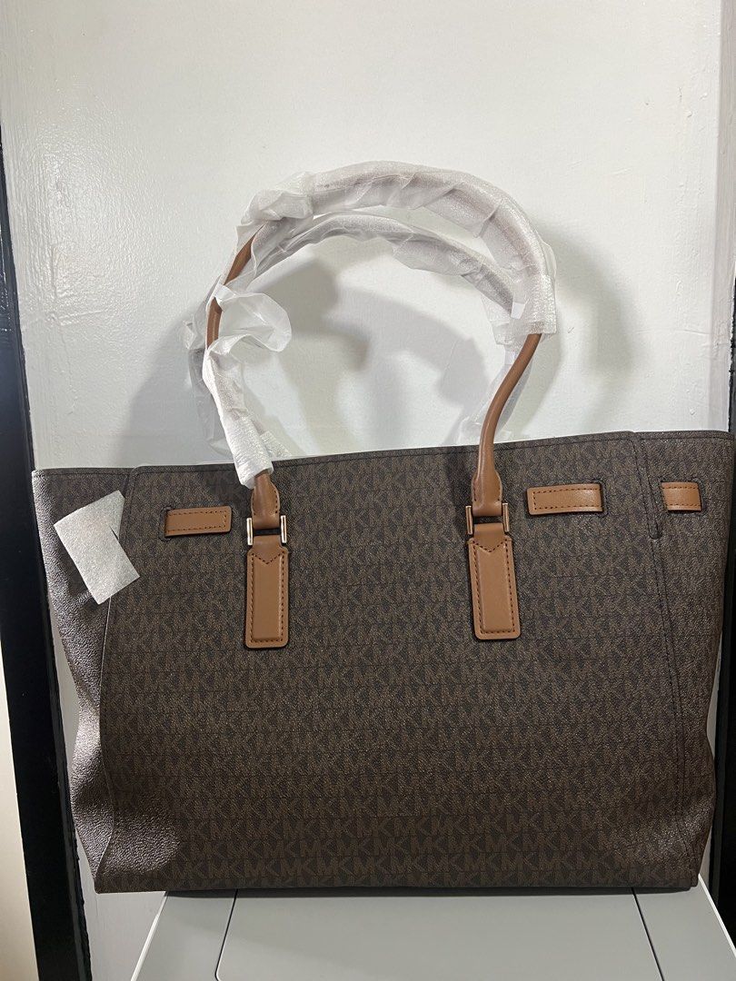 MICHAEL KORS HAMILTON LARGE TOTE (Category: Tote Bags) located in Baguio. Submitted by kyrawang22 (Listing ID 1467600741, Image 2). Description: .