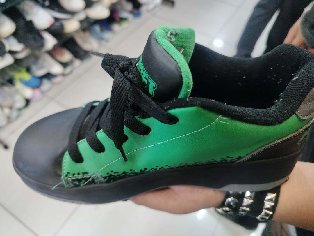 Minecraft Heelys (Category: Sneakers) located in Baguio. Submitted by nnthnnth (Listing ID 1467400648, Image 2). Description: size 6.