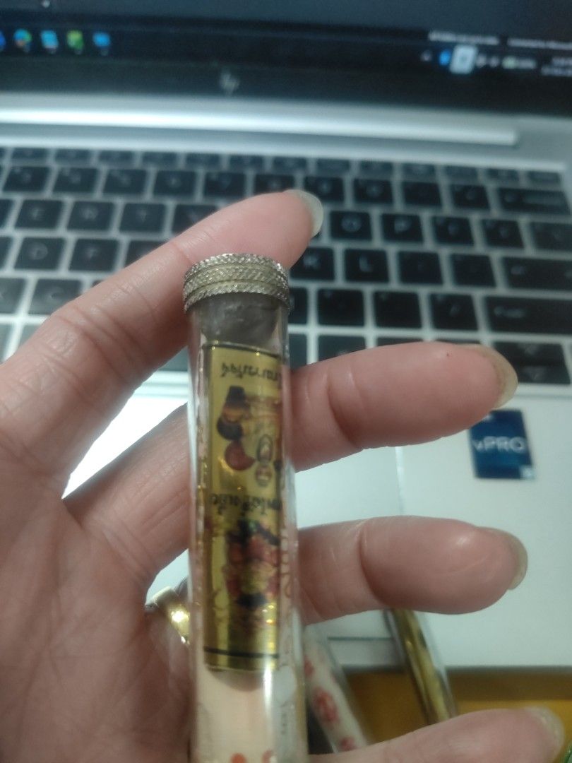 Mixture (Category: Alcoholic Beverages) located in Singapore. Submitted by joanna29 (Listing ID 1465306728, Image 4). Description: alcohol Thai amulets.