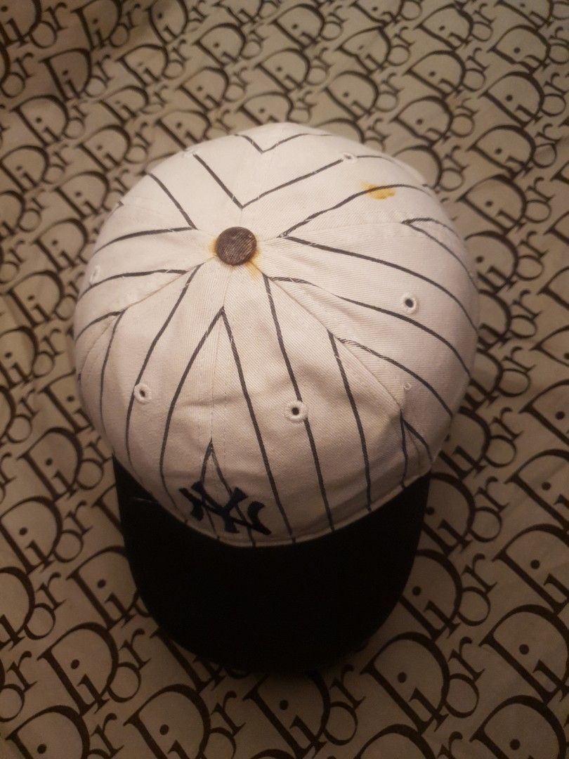 MLB New York Yankees pinstripe cap (Category: Babies & Kids Fashion) located in San Fernando. Submitted by retro.district. (Listing ID 1467517540, Image 2). Description: - MLB NY Yankees pinstripe cap hat - Size: Adjustable (Youth size) - Condition: Excellent - Need deep wash - No major issue.