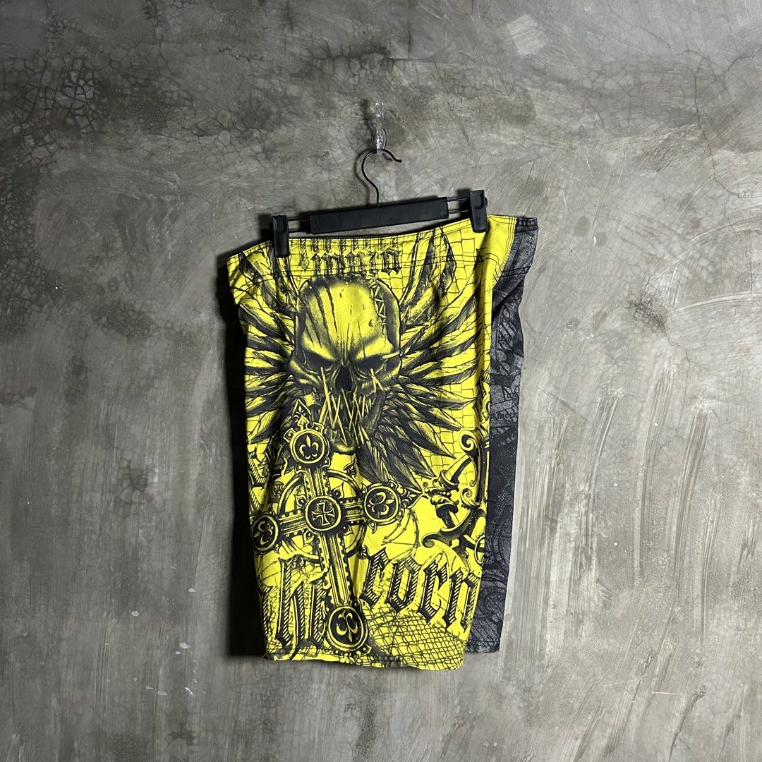 MMA Elite - Two-toned Skull Graphic Board Short (Category: Swim Trunks & Board Shorts) located in Tayabas. Submitted by streetdepartment (Listing ID 1467544490, Image 3). Description: MMA Elite - Two-toned Skull Graphic Board Short Very good condition Flaw/s: pinhole and minor discoloration Size: Medium (adjustable with lace) Measurements (inches): Waist: 34” Length: 22” Leg opening: 12” Dm to purchase! Note: Manage your expectations as you are d