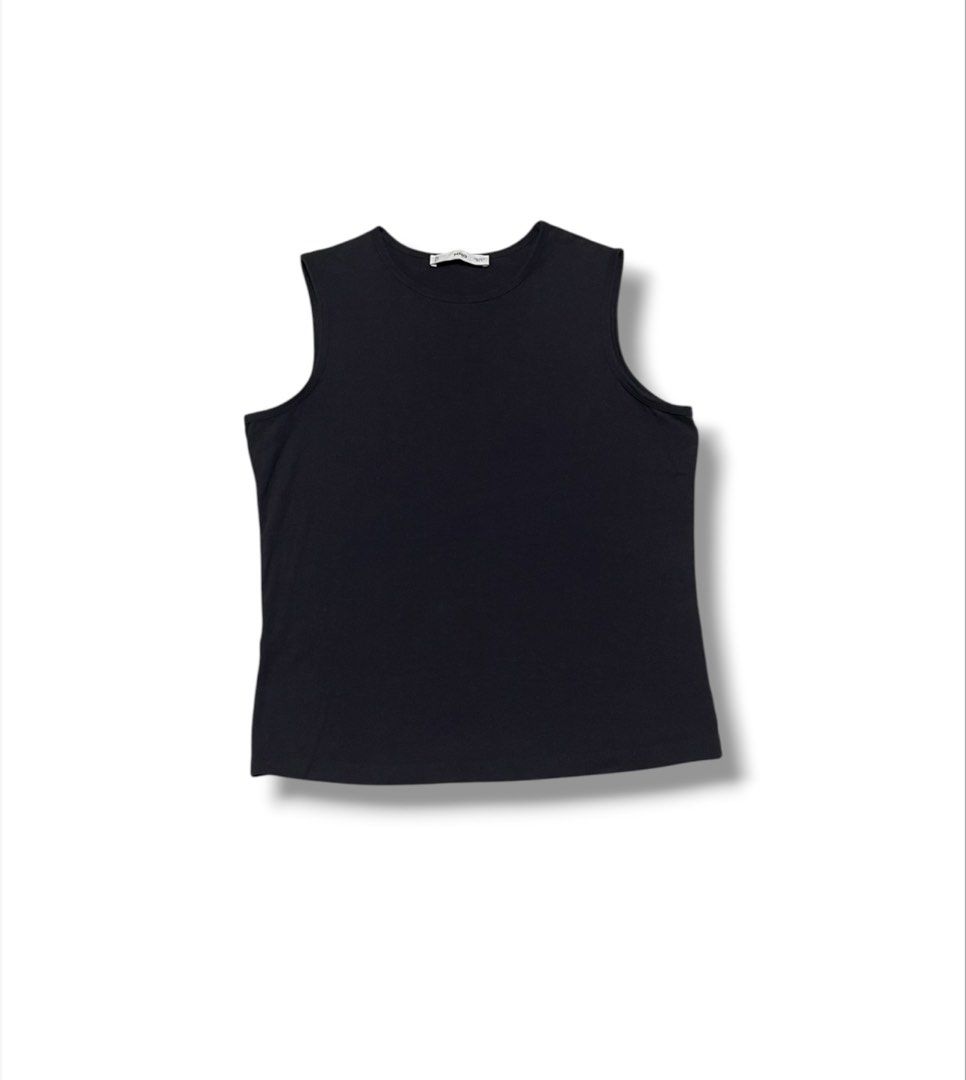 MNG Mango Women’s Sleeveless Top (Category: Sleeveless) located in Bulacan. Submitted by sanjisthrift (Listing ID 1467526567, Image 1). Description: Size Large Width 18 Length 22 Excellent Condition 9/10.
