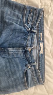 (Category: ) located in . Submitted by buyerbuybye (Listing ID 1467396381, Image 1). Description: .