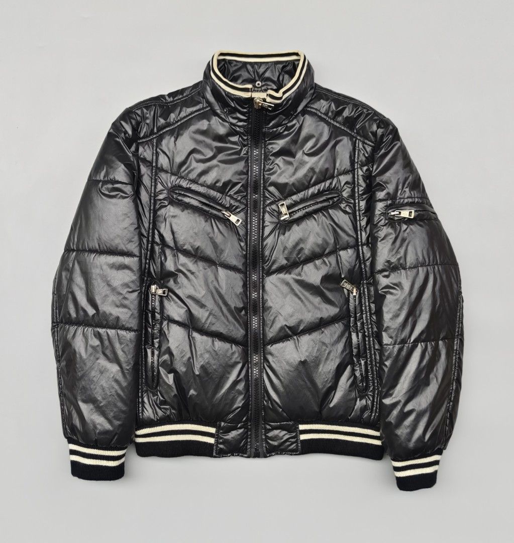 Moncler (large on tag) mens (Category: Coats, Jackets and Outerwear) located in Baguio. Submitted by archival_thrifted.ph. (Listing ID 1467379076, Image 1). Description: FOR SALE‼️ .MONCLER MENS DOWN JACKET .STILL IN GOOD CONDITION .NORMAL SIGNS OF USAGE .SIZE LARGE ON TAG .PHP 3300 PLUS SF .❌❌ COP/COD .MOP GCASH .COURIER J&T .BAGUIO AREA .DM FOR SURE BUYER TY.