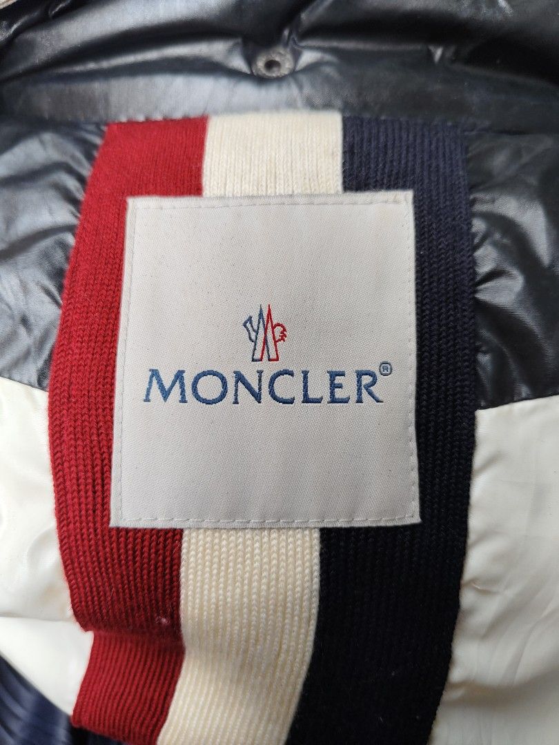 Moncler (large on tag) mens (Category: Coats, Jackets and Outerwear) located in Baguio. Submitted by archival_thrifted.ph. (Listing ID 1467379076, Image 2). Description: FOR SALE‼️ .MONCLER MENS DOWN JACKET .STILL IN GOOD CONDITION .NORMAL SIGNS OF USAGE .SIZE LARGE ON TAG .PHP 3300 PLUS SF .❌❌ COP/COD .MOP GCASH .COURIER J&T .BAGUIO AREA .DM FOR SURE BUYER TY.