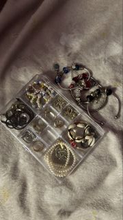 (Category: ) located in . Submitted by loveletterforsyu (Listing ID 1467589159, Image 1). Description: .