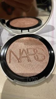 (Category: ) located in . Submitted by mzbeautyfinds (Listing ID 1467595535, Image 1). Description: .
