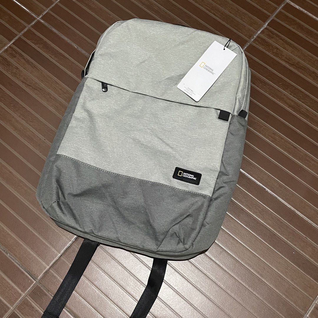 National Geographic Grey Backpack (Category: Backpacks) located in Porac. Submitted by good.thriftsph (Listing ID 1467566905, Image 1). Description: National Geographic Gray Padded Laptop Travel Bag Brand New Srp 235,000 won 11,000 in pesos Selling for only 2500 Gcash•JNT•Porac Pampanga.