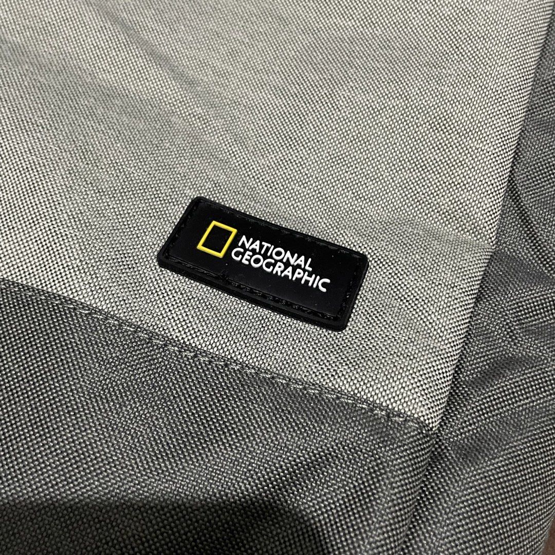 National Geographic Grey Backpack (Category: Backpacks) located in Porac. Submitted by good.thriftsph (Listing ID 1467566905, Image 2). Description: National Geographic Gray Padded Laptop Travel Bag Brand New Srp 235,000 won 11,000 in pesos Selling for only 2500 Gcash•JNT•Porac Pampanga.