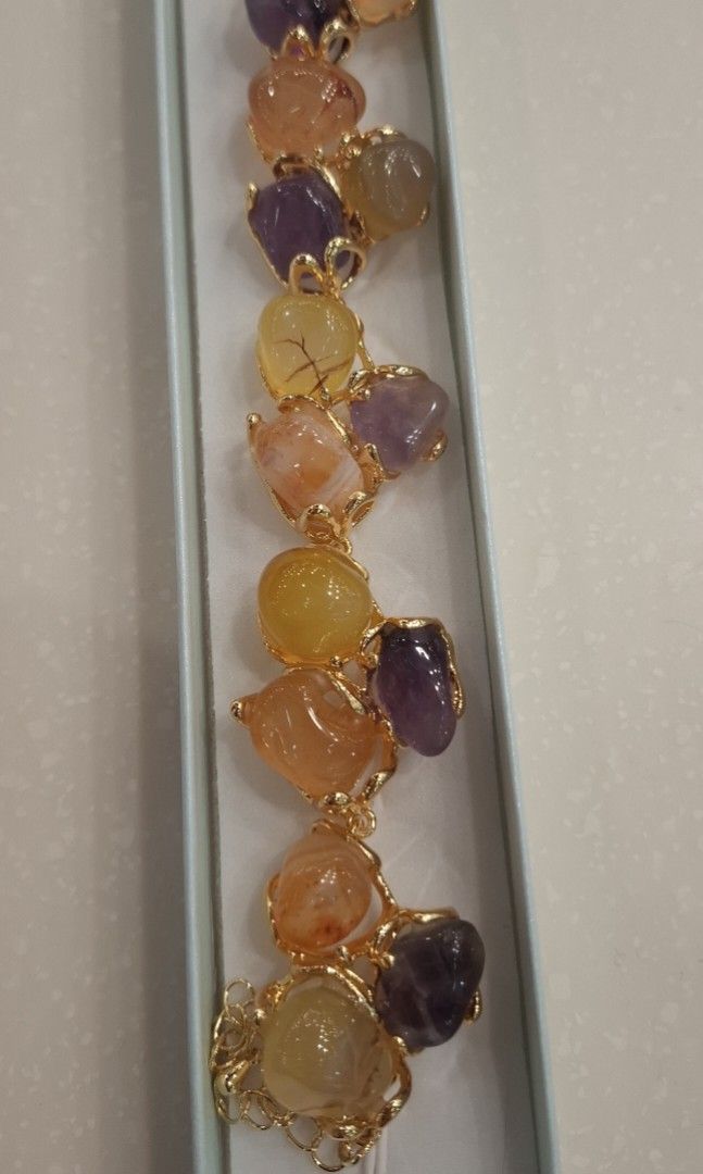 Natural Stones Bracelet (Category: Bracelets) located in Baguio. Submitted by marinel.caranto (Listing ID 1467400989, Image 1). Description: natural citrine, amethyst, carnelian 3500.00 micron setting 17cm to 20cm.