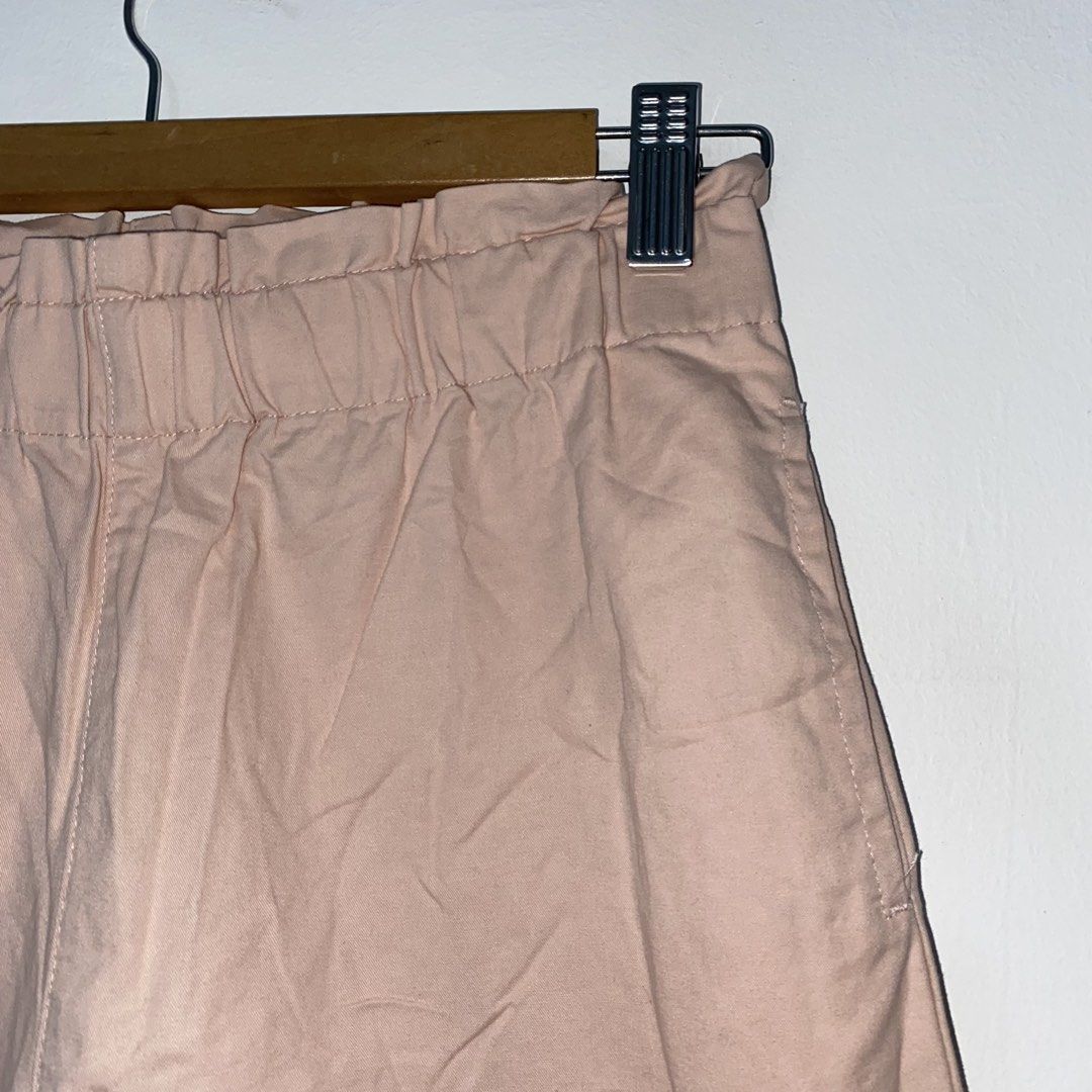Net kids wide pull on cotton pants (Category: Babies & Kids Fashion) located in San Jose del Monte. Submitted by daintycut (Listing ID 1467482787, Image 2). Description: Size 150 cm.