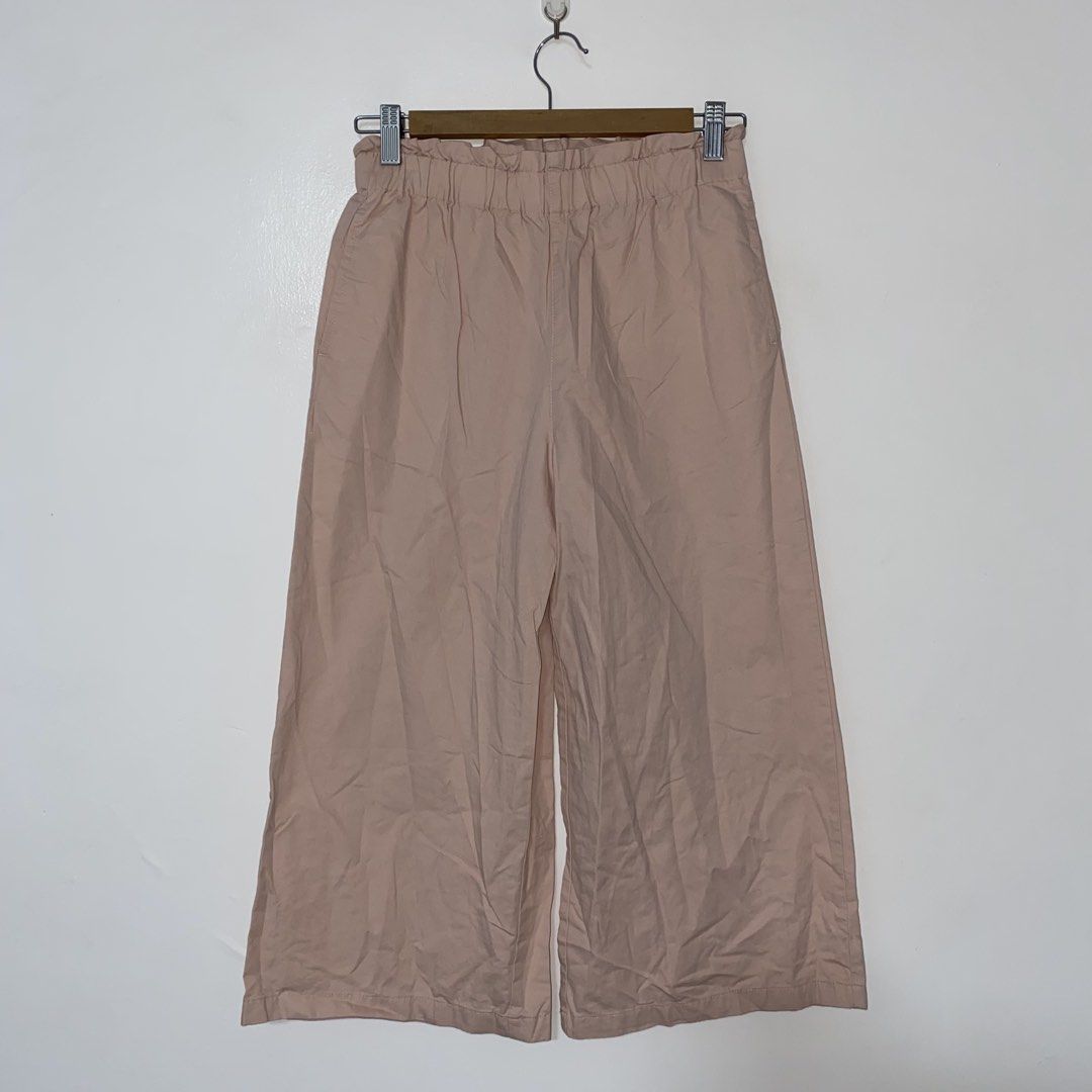 Net kids wide pull on cotton pants (Category: Babies & Kids Fashion) located in San Jose del Monte. Submitted by daintycut (Listing ID 1467482787, Image 1). Description: Size 150 cm.