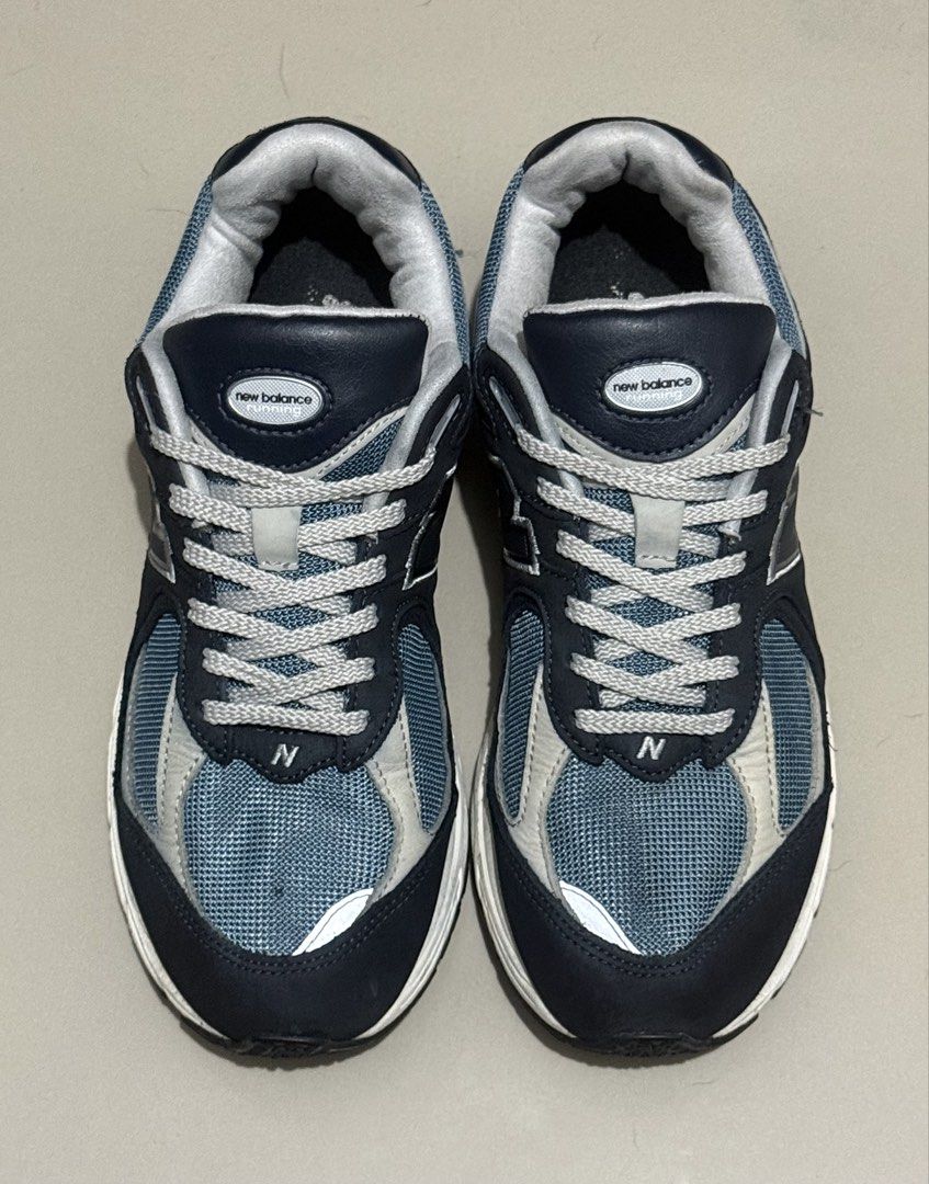 NEW BALANCE 200R - Dark Navy (Category: Sneakers) located in Manila. Submitted by rampaged.27 (Listing ID 1467368869, Image 1). Description: New Balance 2002R Dark Navy Colorway - Excellent Condition - No box - No Issue Open for Offer .