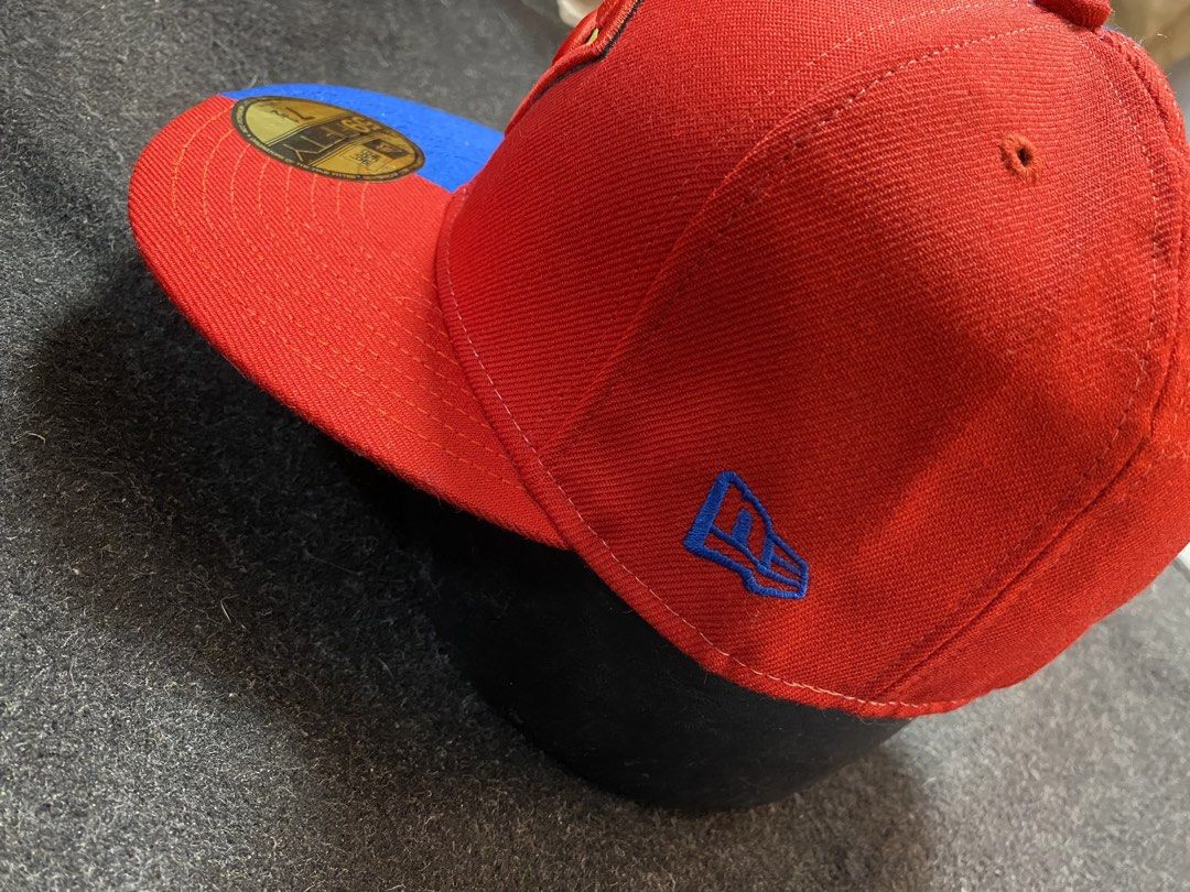 NEW ERA 59FIFTY HAT- SUPERMAN (Category: Caps & Hats) located in Quezon City. Submitted by loloyz123 (Listing ID 1467389332, Image 2). Description: NEW ERA 59FIFTY HAT- SUPERMAN Condition: Very good Color rate: 10/10 Color: Red/ Blue Size: 7 one half/ 59.6cm.
