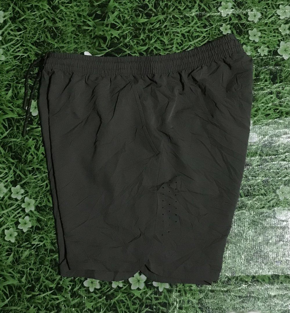 NEW ERA CASUAL SHORT (Category: Activewear) located in Cebu City. Submitted by nelsonix (Listing ID 1467483925, Image 1). Description: NEW ERA CASUAL SHORT SIZE LARGE W34to36 L17 EXCELLENT CONDITION MILITARY GREY COLORWAY 9.5/10 COLOR RATE NO ISSUE.