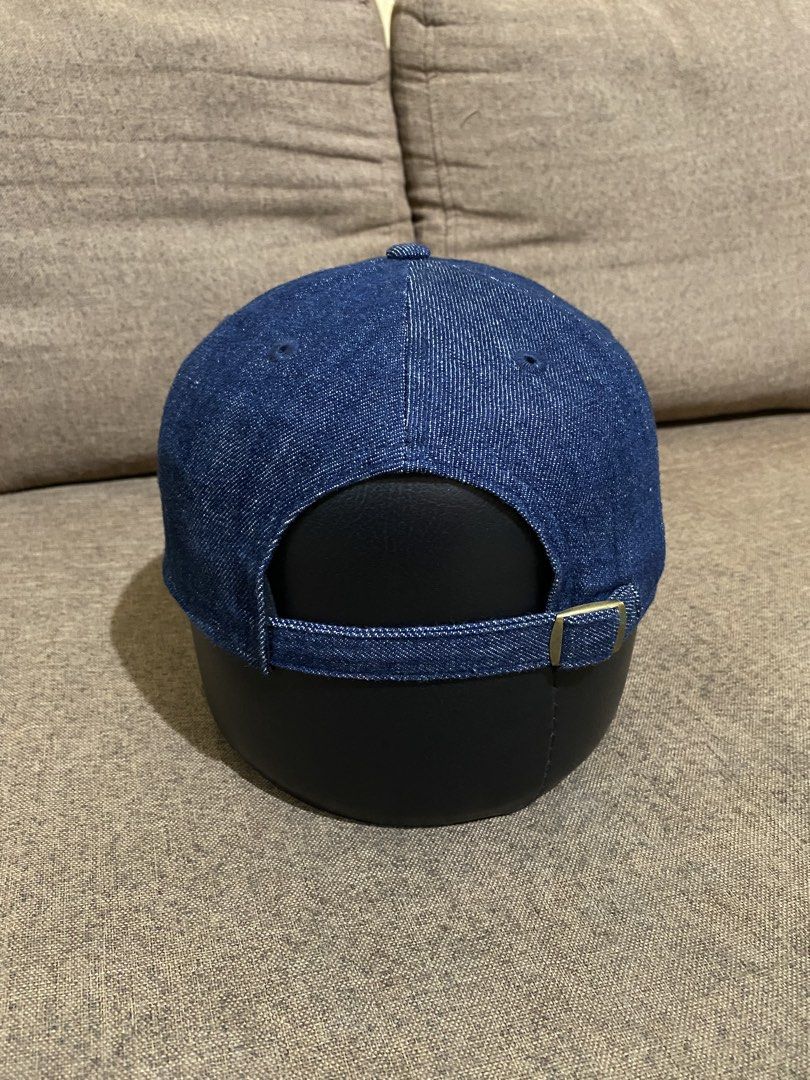 New Era Denim Los Angeles Dodgers (Category: Caps & Hats) located in Cebu City. Submitted by patspickph (Listing ID 1467501460, Image 3). Description: This is a blue denim New Era Los Angeles Dodgers Casual Classic adjustable cap featuring the white embroidered "LA" logo on the front. No issue Excellent Condition👍👌.
