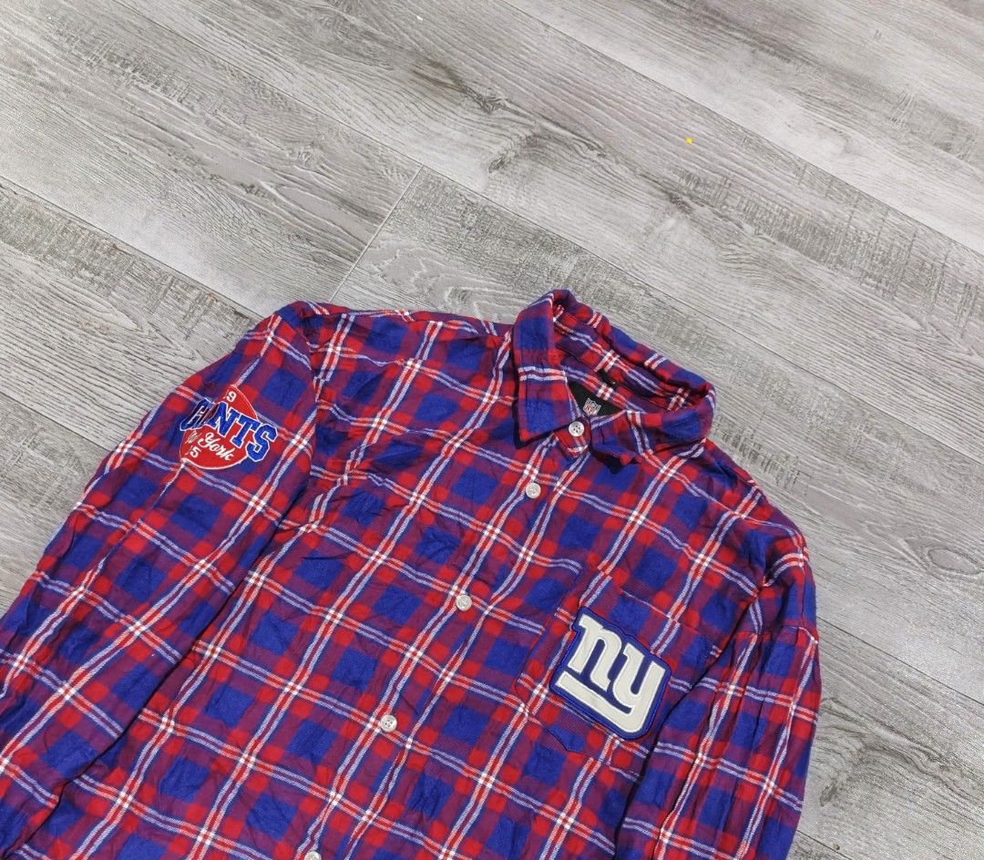 NFL FLANNEL (Category: Activewear) located in Tagum. Submitted by danelle_closet1106 (Listing ID 1467508670, Image 2). Description: EXCELLENT TO NEW SIZE:MEDIUM NEED WASH.