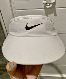 (Category: ) located in . Submitted by amorhesthrift (Listing ID 1467469535, Image 1). Description: .