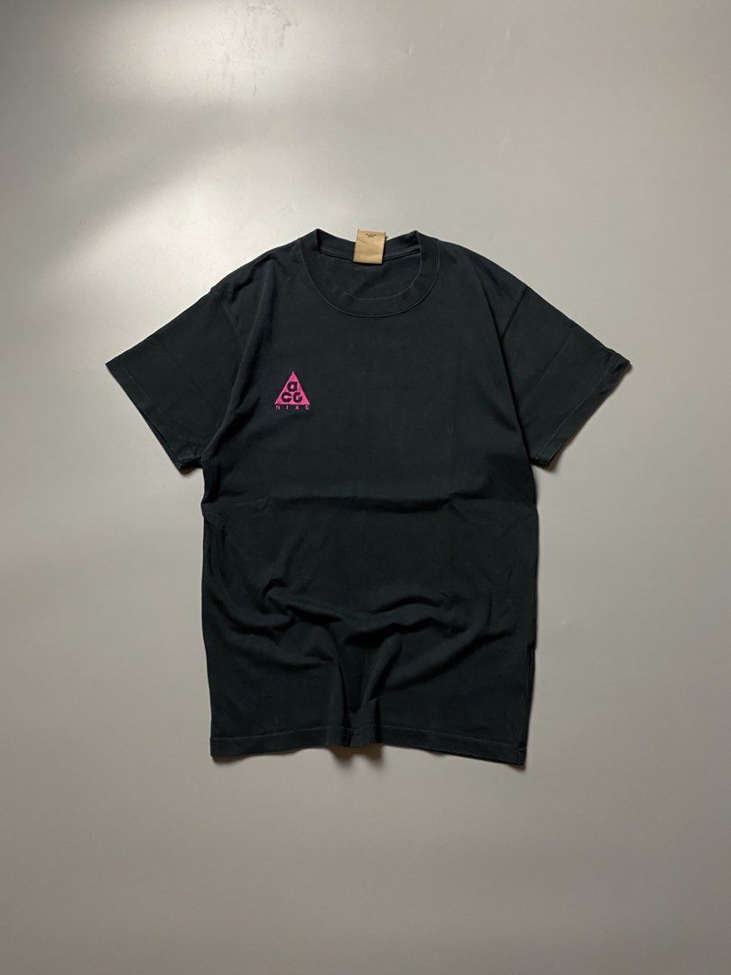 Nike ACG Unisex - XS-Small (Category: Activewear) located in Cebu City. Submitted by maicoh230 (Listing ID 1467514384, Image 1). Description: ACG ▫️ Condition: 9/10 ▫️ Color: 9/10 ▫️ Size: XS ▫️ Dimensions: W17.5 L26 ▫️ Flaw/s: 🛒 Mine: 650 REMINDERS 📍 Cebu City 💳 Payment First Policy 📦 J&T | Maxim (Within Cebu) 📸 Color may vary slightly due to lighting..