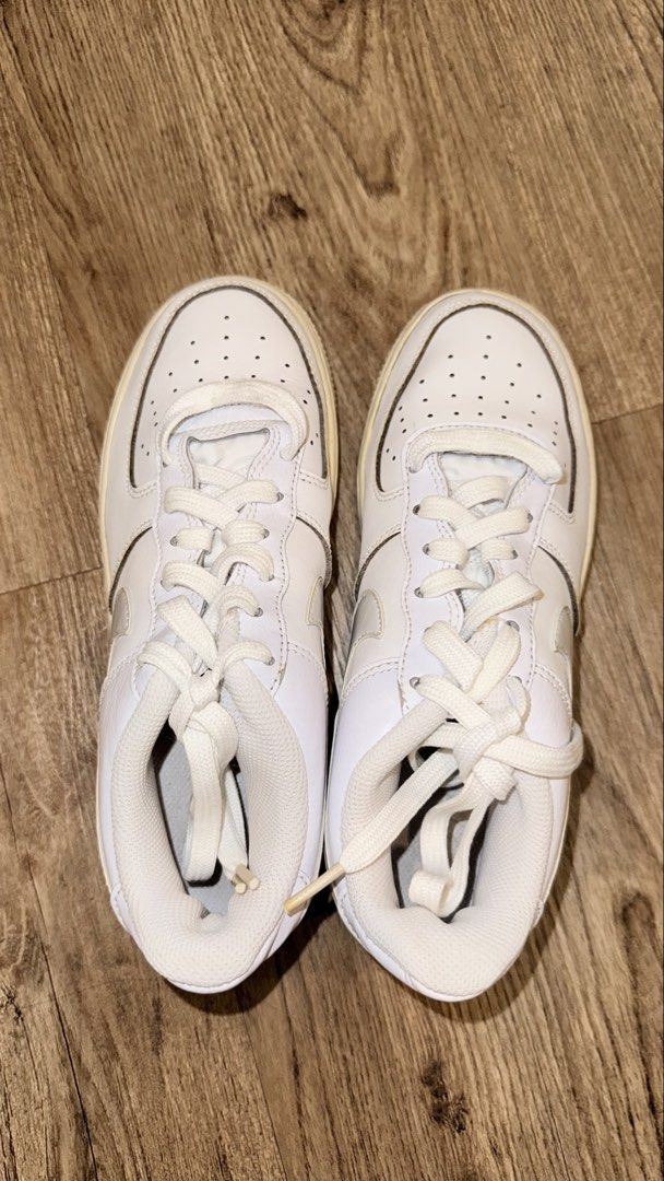 Nike Air Force 1 'White 07 (Category: Sneakers) located in Las Pinas. Submitted by kathhsantoss (Listing ID 1467525711, Image 1). Description: - Measurements: CM - 23cm Foot length - 22.9cm - Condition: 7/10, well-maintained leather upper and clean laces .
