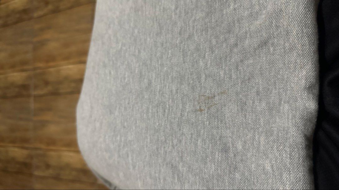 NIKE BASIC POLO (Category: Tshirts & Polo Shirts ) located in Manila. Submitted by urban-vintage_2 (Listing ID 1467505320, Image 3). Description: ISSUE: WASHABLE STAIN (NEED WASH) MOP :GCASH (NO COD) SHIP VIA: LALAMOVE & J&T LOCATION: PASIG CITY LENGTH: 28 WIDTH :19.
